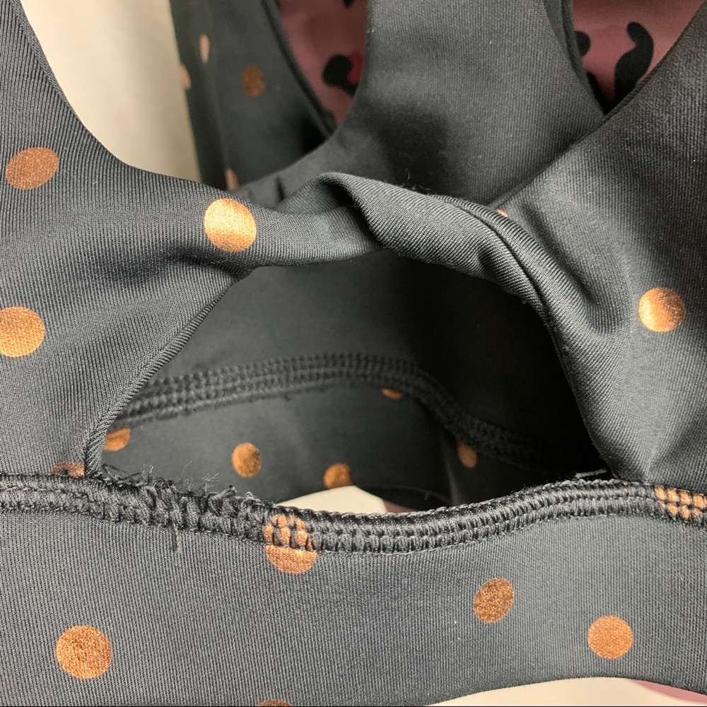 BEACH RIOT Polka Dot Twist Top Sports Bra - Picture 6 of 10